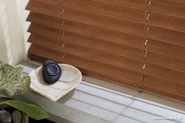Wood blinds - Paramount Gallery | Connecticut, CT, West Hartford