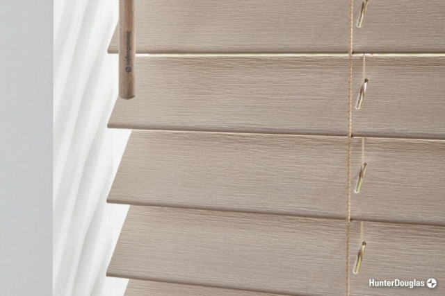 Wood blinds - Paramount Gallery | Connecticut, CT, West Hartford